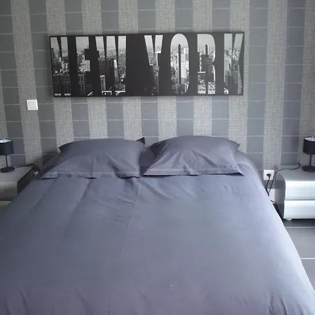 ベッド・アンド・ブレックファスト D'hotes Chez Valerie A 5km Du Circuit Des 24h